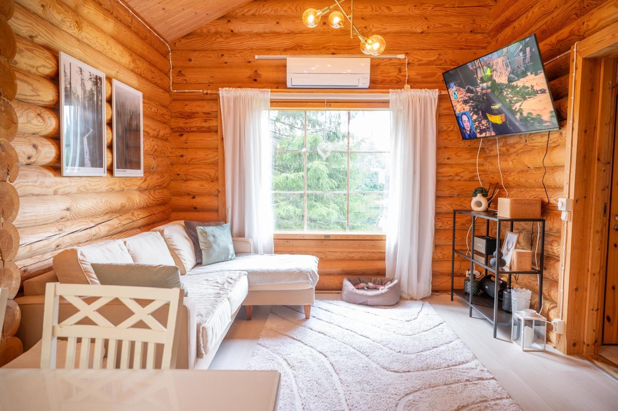 Lapin Villa Hiisi Joen Rannalla 라누아 외부 사진